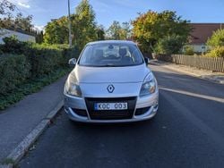 Silver Begagnad 2010 Renault Scénic III Minibuss | 35 000 kr
