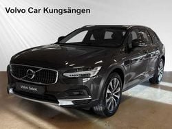 Begagnad 2024 Volvo V90 CC Kombi | 519 900 kr (Marknadspris)