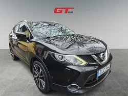 Svart Begagnad 2014 Nissan Qashqai SUV | 129 900 kr (Marknadspris)