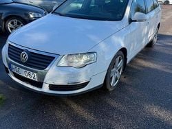 Vit Begagnad 2009 VW Passat Sportline Kombi | 12 500 kr (Superpris)