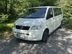 Vit Begagnad 2005 VW Shuttle Minibuss | 42 000 kr