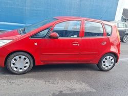 Röd Begagnad 2005 Mitsubishi Colt Halvkombi | 29 900 kr (Marknadspris)