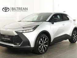 Silver Ny 2024 Toyota C-HR Style SUV | 424 900 kr (Bra pris)