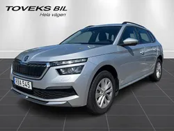 Silver (brilliant silver metallic) Begagnad 2023 Skoda Kamiq SUV | 229 000 kr (Marknadspris)