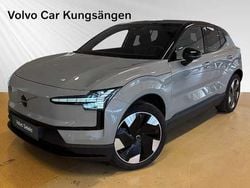 Grå Begagnad 2023 Volvo EX30 Single Motor Extended Range SUV | 349 900 kr