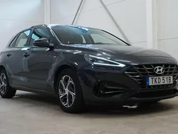 Grå Begagnad 2022 Hyundai i30 Advanced Halvkombi | 199 900 kr (Lite dyr)