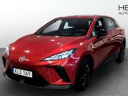 Röd Begagnad 2023 MG MG4 EV Halvkombi | 244 900 kr (Bra pris)