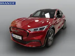 Röd Begagnad 2022 Ford Mustang Mach-E SUV | 419 900 kr (Marknadspris)