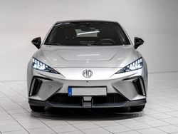 Grå/silver Begagnad 2023 MG MG4 EV Luxury Halvkombi | 406 740 kr