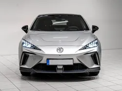 Grå/silver Begagnad 2023 MG MG4 EV Luxury Halvkombi | 406 740 kr (Dyr)