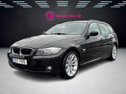 Svart Begagnad 2012 BMW 320 Kombi | 74 900 kr (Bra pris)