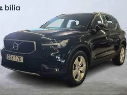 Svart Begagnad 2022 Volvo XC40 Momentum SUV | 315 000 kr (Marknadspris)