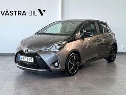 Mörkgrå Begagnad 2018 Toyota Yaris Comfort Halvkombi | 149 900 kr (Marknadspris)