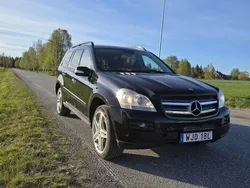Svart Begagnad 2008 Mercedes GL450 SUV | 129 900 kr