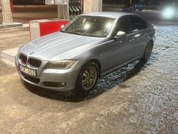 Begagnad 2009 BMW 320 Sedan | 35 000 kr (Superpris)