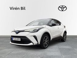 Vit Begagnad 2019 Toyota C-HR Executive SUV | 269 000 kr (Marknadspris)