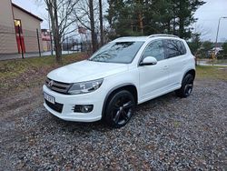 Vit Begagnad 2014 VW Tiguan SUV | 109 000 kr (Marknadspris)