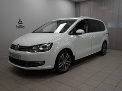 Vit Begagnad 2019 VW Sharan GT Minibuss | 299 900 kr (Marknadspris)