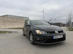 Grå Begagnad 2017 VW Golf VII GT Halvkombi | 128 000 kr (Marknadspris)