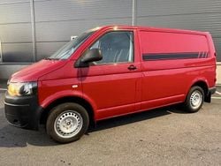 Röd Begagnad 2014 VW T5 Van | 69 000 kr (Superpris)