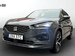 Grå (dolphin grey metallic) Begagnad 2023 Seat Tarraco FR SUV | 434 900 kr