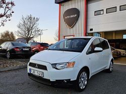 Vit Begagnad 2011 Mitsubishi Colt Halvkombi | 29 900 kr (Bra pris)