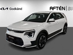 Vit Begagnad 2023 Kia e-Niro SUV | 344 900 kr (Lite dyr)