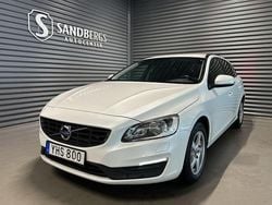 Vit Begagnad 2016 Volvo V60 Kinetic Kombi | 174 500 kr (Bra pris)