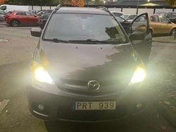 Grå Begagnad 2007 Mazda 5 Inclusive Minibuss | 15 000 kr (Superpris)