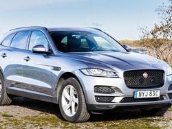 Grå Begagnad 2020 Jaguar F-Pace SUV | 249 000 kr