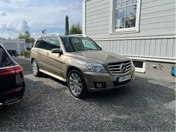 Brun Begagnad 2010 Mercedes GLK220 SUV | 109 000 kr (Marknadspris)