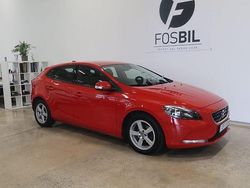Röd Begagnad 2014 Volvo V40 Kombi | 99 900 kr (Marknadspris)