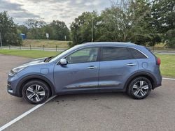 Blå Begagnad 2022 Kia Niro Advance SUV | 225 000 kr (Superpris)