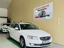 Vit Begagnad 2015 Volvo V70 Momentum Kombi | 159 900 kr (Lite dyr)