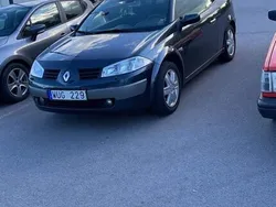 Grå Begagnad 2005 Renault Mégane Cabriolet Cab | 25 000 kr (Bra pris)
