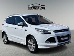Vit Begagnad 2015 Ford Kuga Titanium X SUV | 109 900 kr (Superpris)