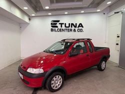 Röd Begagnad 2004 Fiat Strada Pickup | 29 900 kr