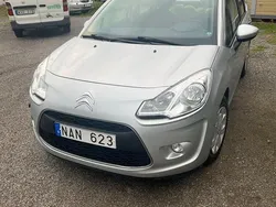 Silver Begagnad 2012 Citroën C3 Halvkombi | 67 500 kr (Marknadspris)