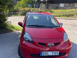 Röd Begagnad 2007 Toyota Aygo Halvkombi | 17 000 kr (Superpris)