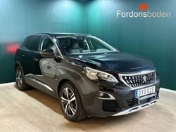Svart Begagnad 2017 Peugeot 3008 Allure SUV | 149 800 kr (Marknadspris)