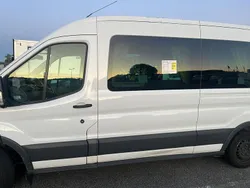 Vit Begagnad 2017 Ford Transit Kombi | 70 000 kr