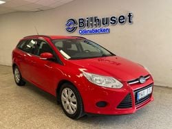 Röd Begagnad 2012 Ford Focus Trend Kombi | 49 900 kr (Marknadspris)