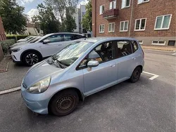Blå Begagnad 2005 Honda Jazz Halvkombi | 20 500 kr (Marknadspris)