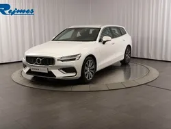 Vit Begagnad 2021 Volvo V60 Inscription Kombi | 324 900 kr (Superpris)