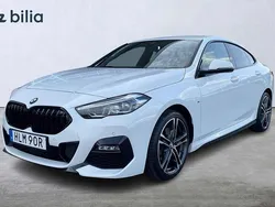 Vit Begagnad 2022 BMW 218 M Sport Sportkupé | 309 000 kr (Marknadspris)