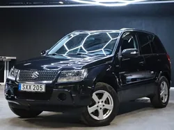 Svart Begagnad 2012 Suzuki Grand Vitara SUV | 99 900 kr