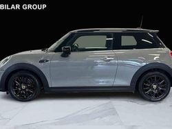 Grå Begagnad 2023 Mini Cooper SE Halvkombi | 229 000 kr