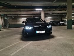 Svart Begagnad 2017 BMW 320 Gran Turismo Sport Line Halvkombi | 140 000 kr (Bra pris)