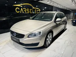 Ljusbrun (brun) Begagnad 2017 Volvo V60 Kinetic Kombi | 129 900 kr (Marknadspris)