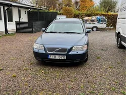 Blå Begagnad 2008 Volvo V70 Kinetic Kombi | 38 000 kr (Bra pris)